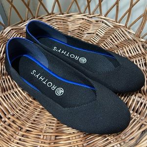 Rothy’s Black Round Toe Flats Size 8